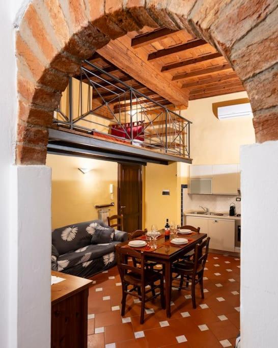 Keys Of Italy - Serragli 55 - Stile Rustico Rinascimentale In Oltrarno فلورنس المظهر الخارجي الصورة